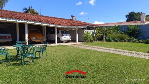 Casa a venda, no Jardim Santa Helena em Bragança Paulista - SP.