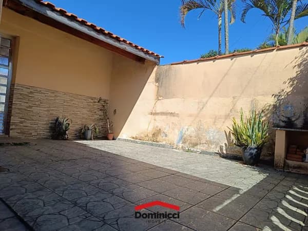 Casa em Bragança Paulista - Jardim São Lourenço