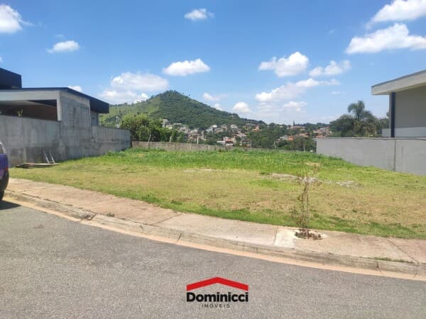 Lote/Terreno em Atibaia - Loteamento Villagio Passaredo