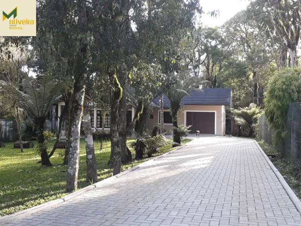 Casa em Bairro Residencial Preservado!!