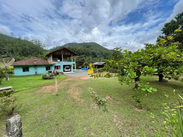 Mini sítio com 02 casas a Venda em Benedito Novo
