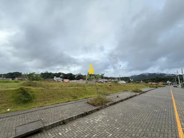 Lotes 27 e 28 disponíveis no bairro Quintino Alfablu 80