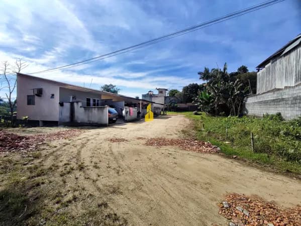 4 kitnets à venda no Bairro dos Estados em Timbó