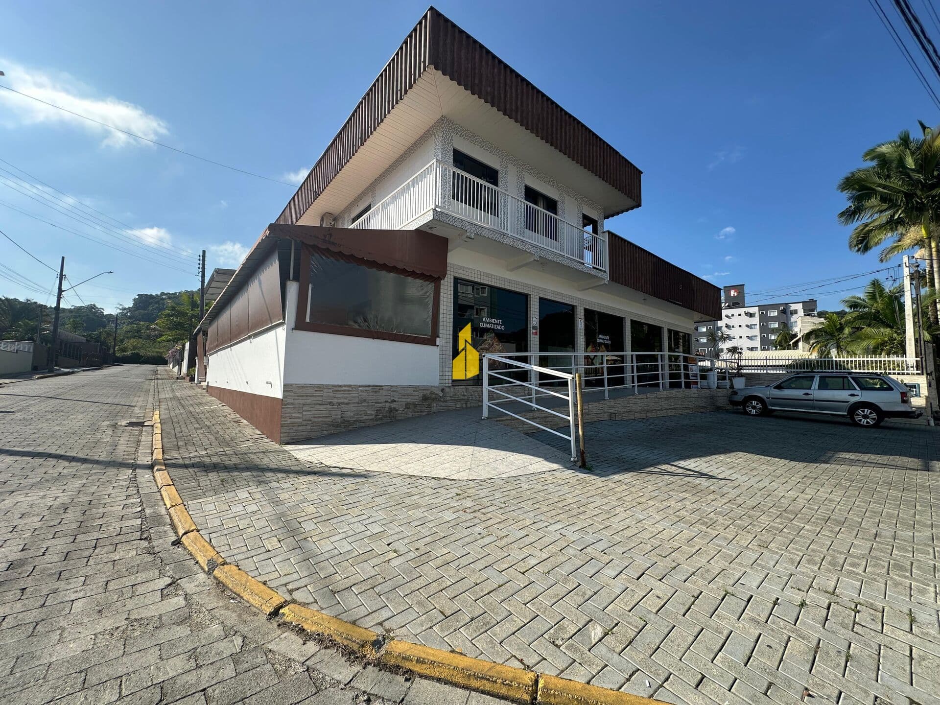 Prédio Comercial no bairro Vila Germer, Timbó/SC.