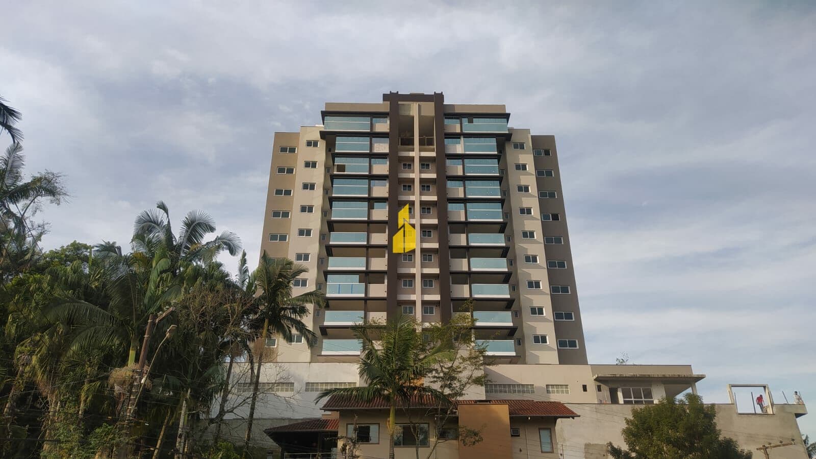 RESIDENCIAL VILLA DI CONTI NO CENTRO DE TIMBÓ