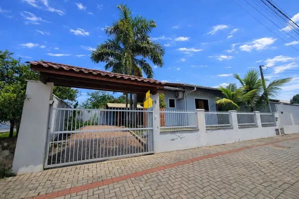 Casa com 89m² no bairro Tapajós em Indaial-SC