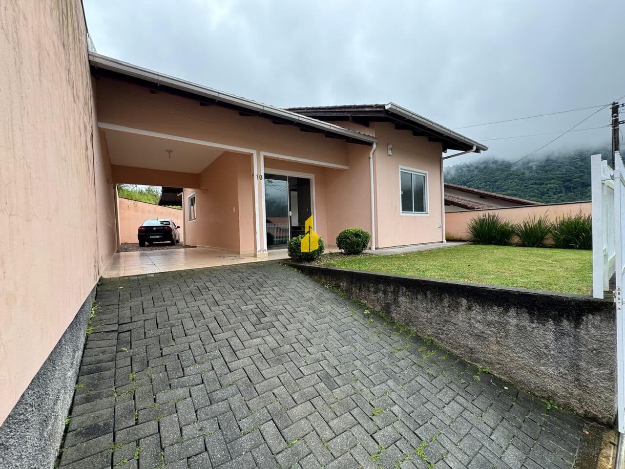 CASA À VENDA TIMBÓ SÃO ROQUE