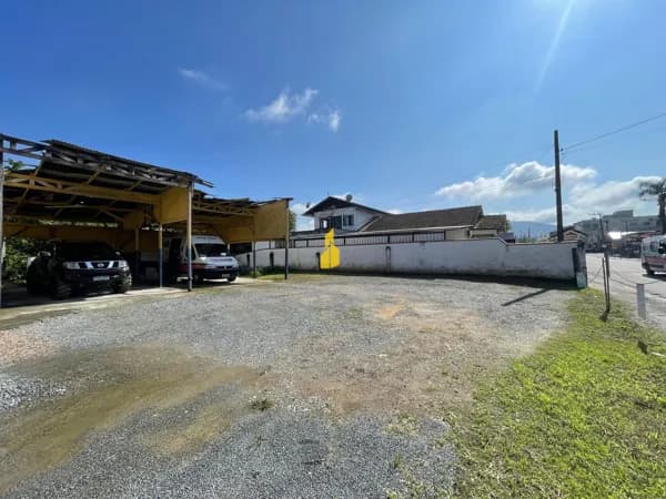 Terreno comercial à venda