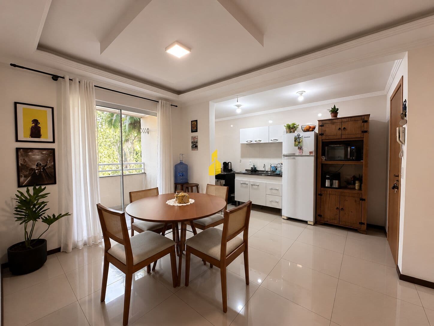 Apartamento com 2 dormitórios (1 suíte), à venda no bairro Imigrantes em Timbó-SC