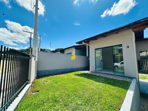 Casa NOVA à venda em Timbó (Bairro Estados)