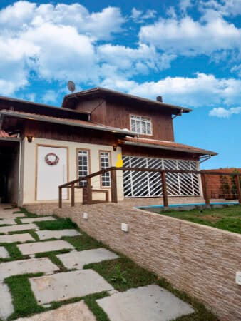 Casa em Rio dos Cedros - Palmeiras