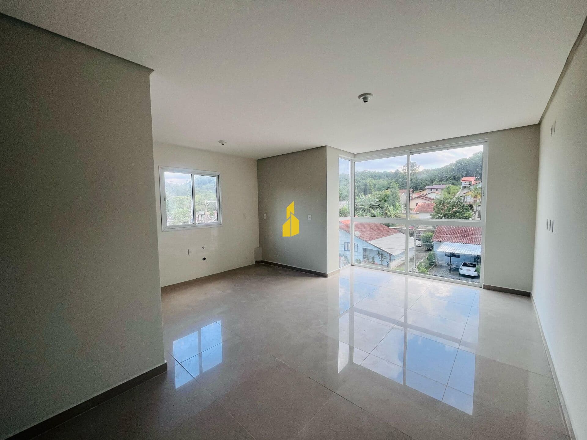 Apartamento á VENDA em Timbó