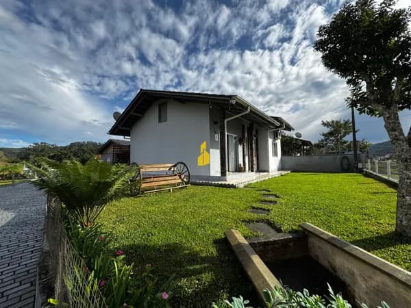 Casa em Doutor Pedrinho - Centro