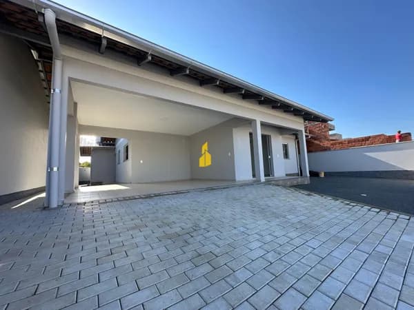 Casa à venda no Loteamento Jardim Europa em Indaial