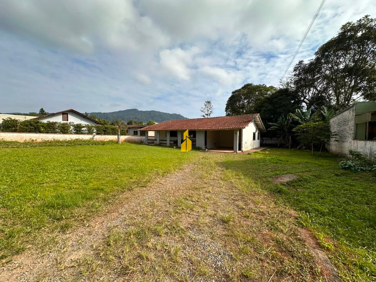 Terreno á venda em Timbó