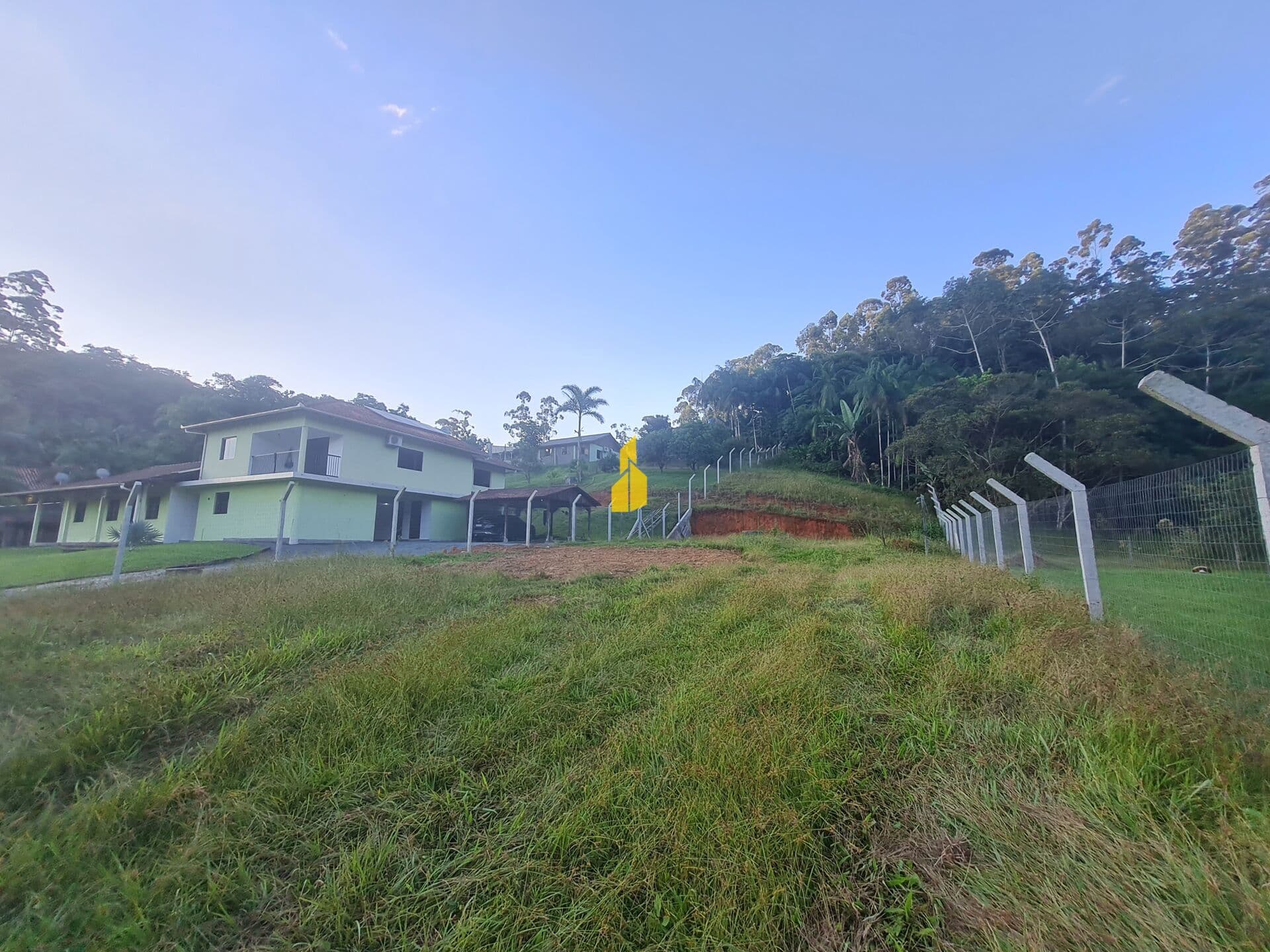 Terreno com 990m² em Rio dos Cedros-SC