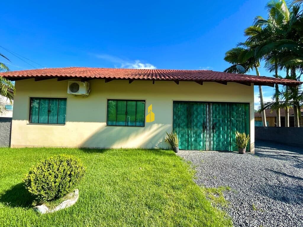 Casa no Bairro Araponguinhas Timbó/SC
