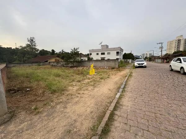 TERRENO PRONTO PARA CONSTRUIR NA CIDADE DE TIMBÓ/SC