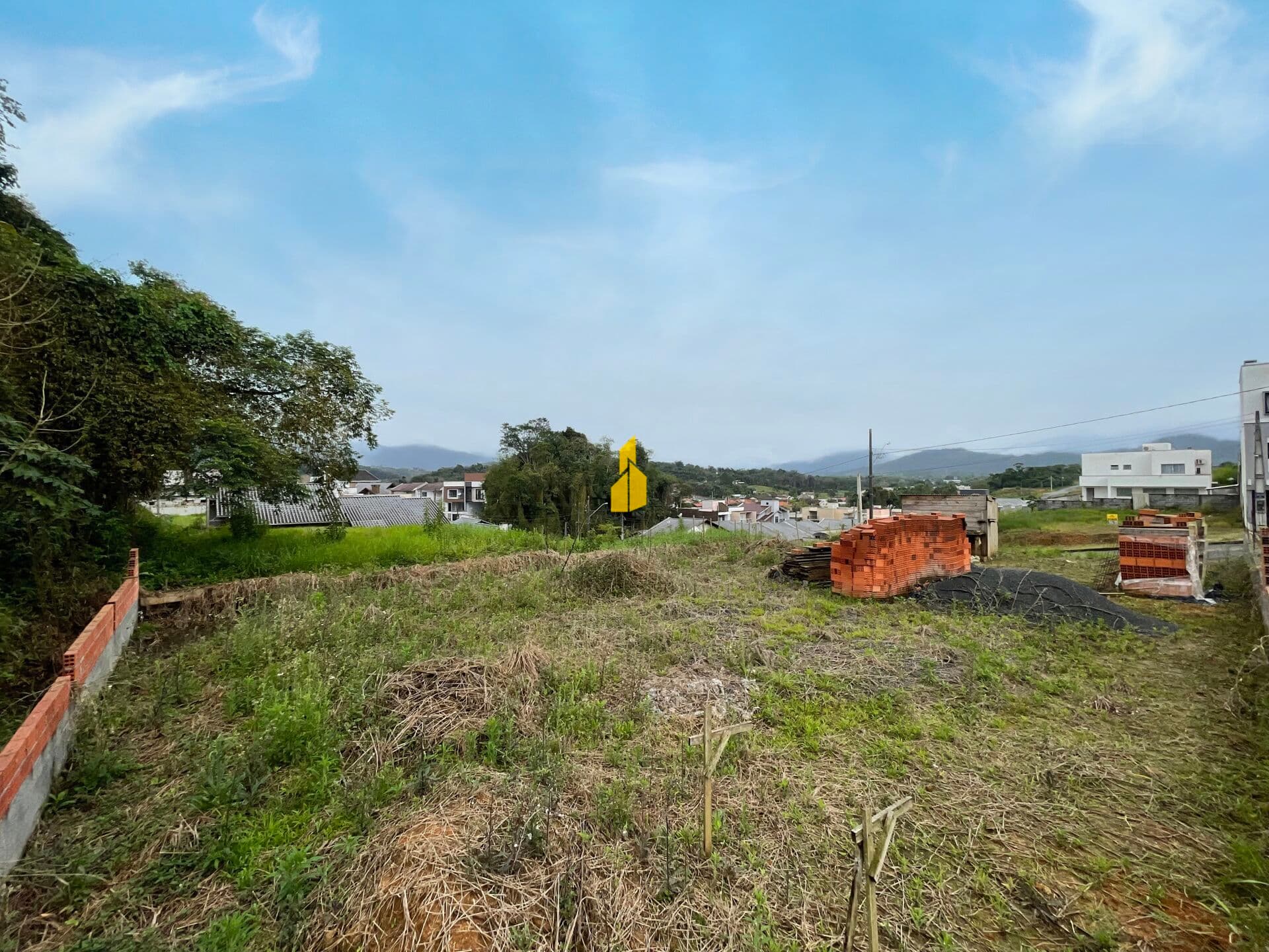Terreno pronto para construir