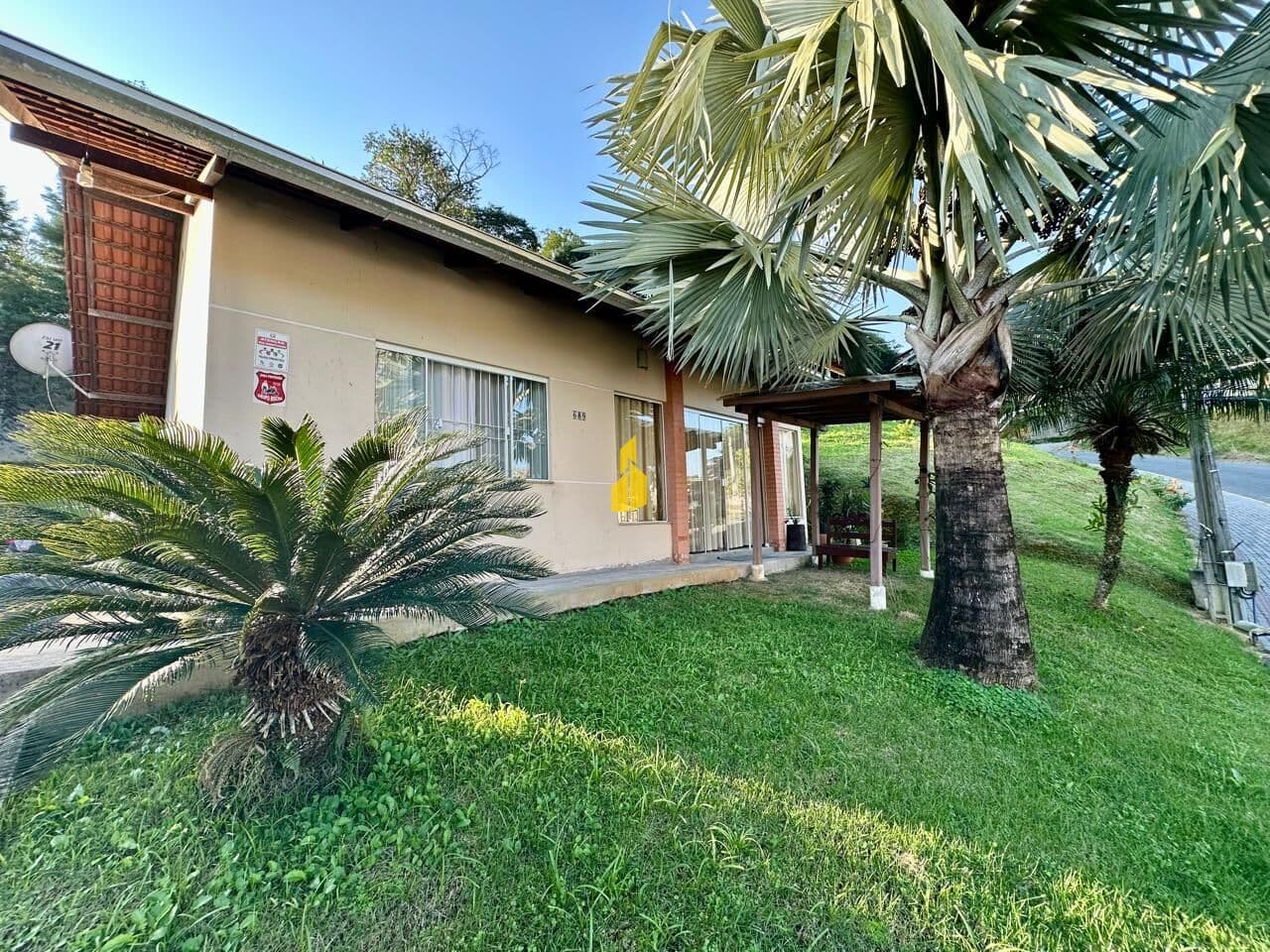 Casa em Timbó - Quintino