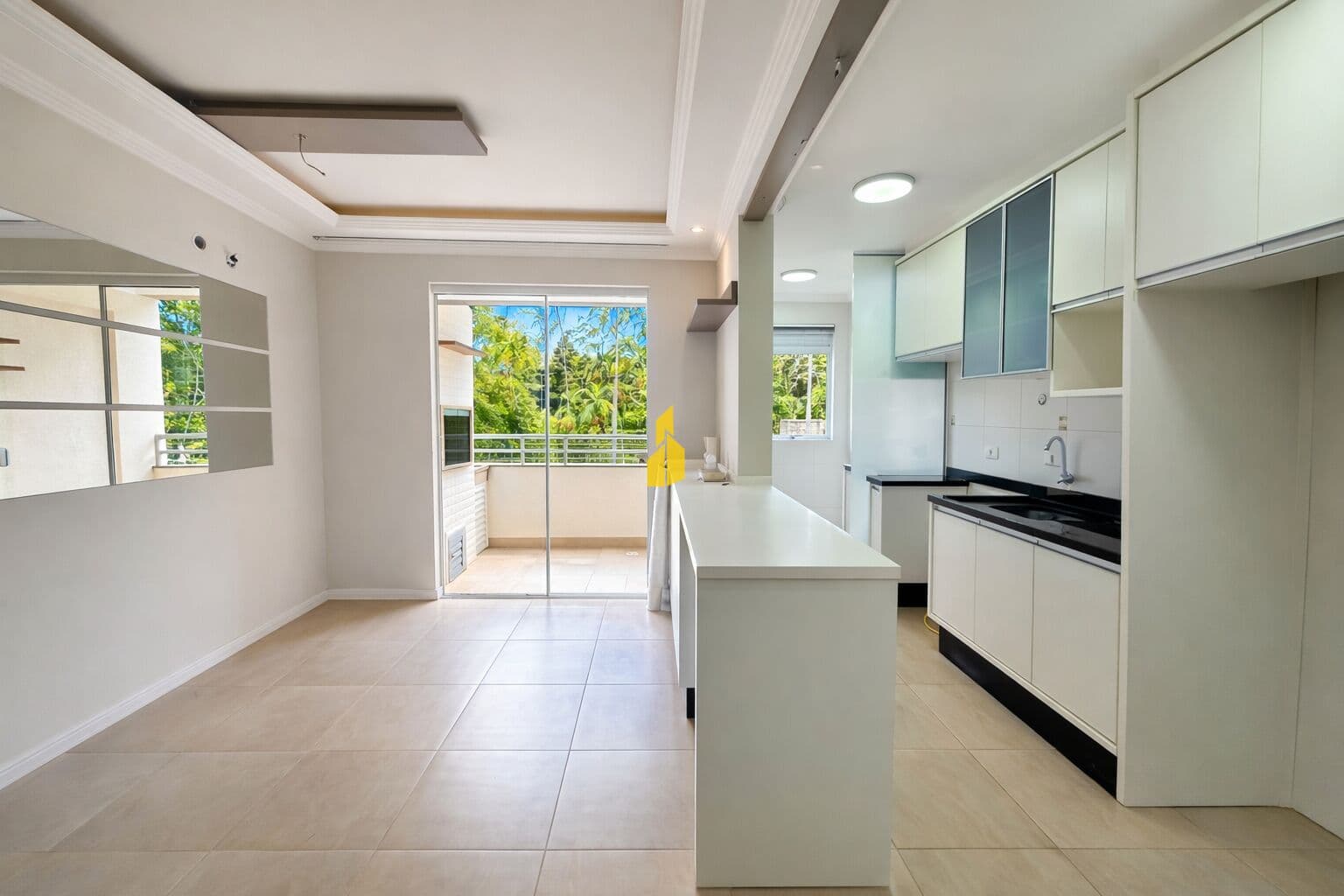 Apartamento semimobiliado no bairro Imigrantes - Timbó/SC
