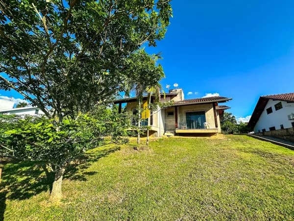 Casa à venda no Bairro das Nações em Timbó