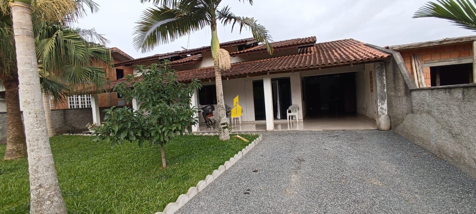 Casa em Rio dos Cedros - Cruzeiro