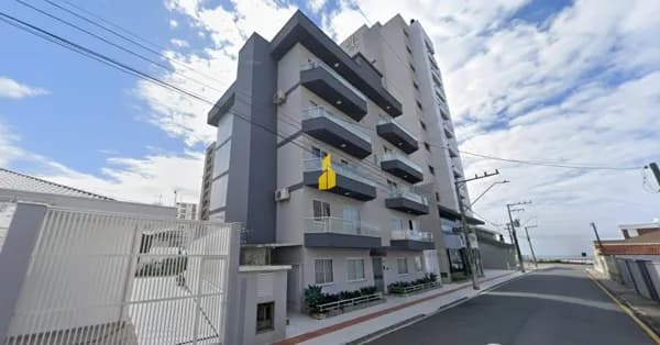 Apartamento a 50m da praia de Gravatá