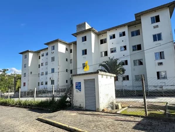 Apartamento à Venda no Bairro Warnow em Indaial