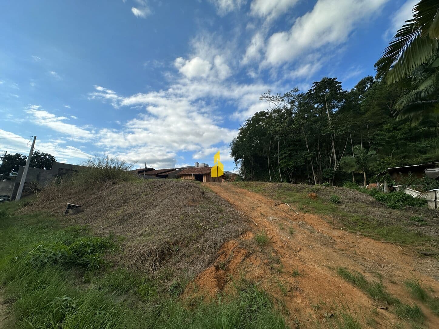 Terreno à venda na divisa Timbó e Rodeio