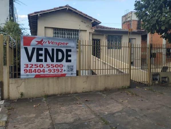 Casa Padrão - Alameda Botafogo - Setor Central - Goiânia
