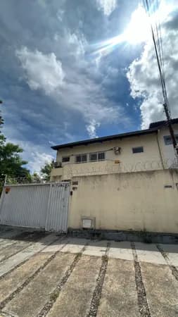 Sobrado à venda no bairro Parque Amazônia em Goiânia/GO