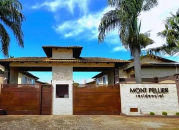Sobrado Padrão - Residencial Mont Pellier - Parque Amazônia