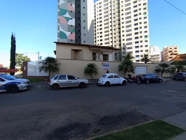Sobrado em Goiânia - Vila Rosa