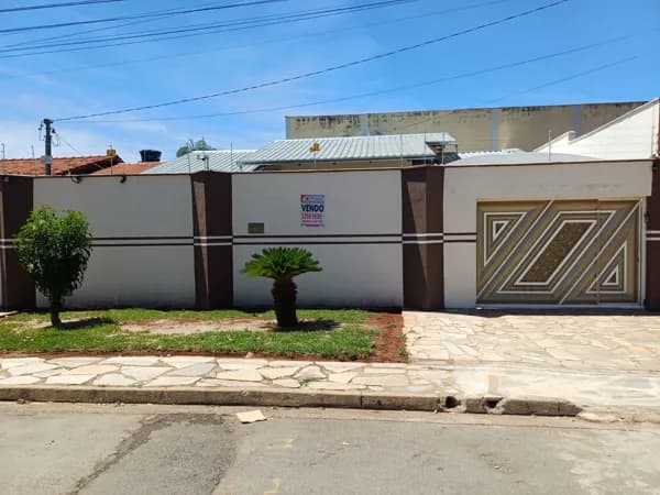 Casa em Aparecida de Goiânia - Cardoso