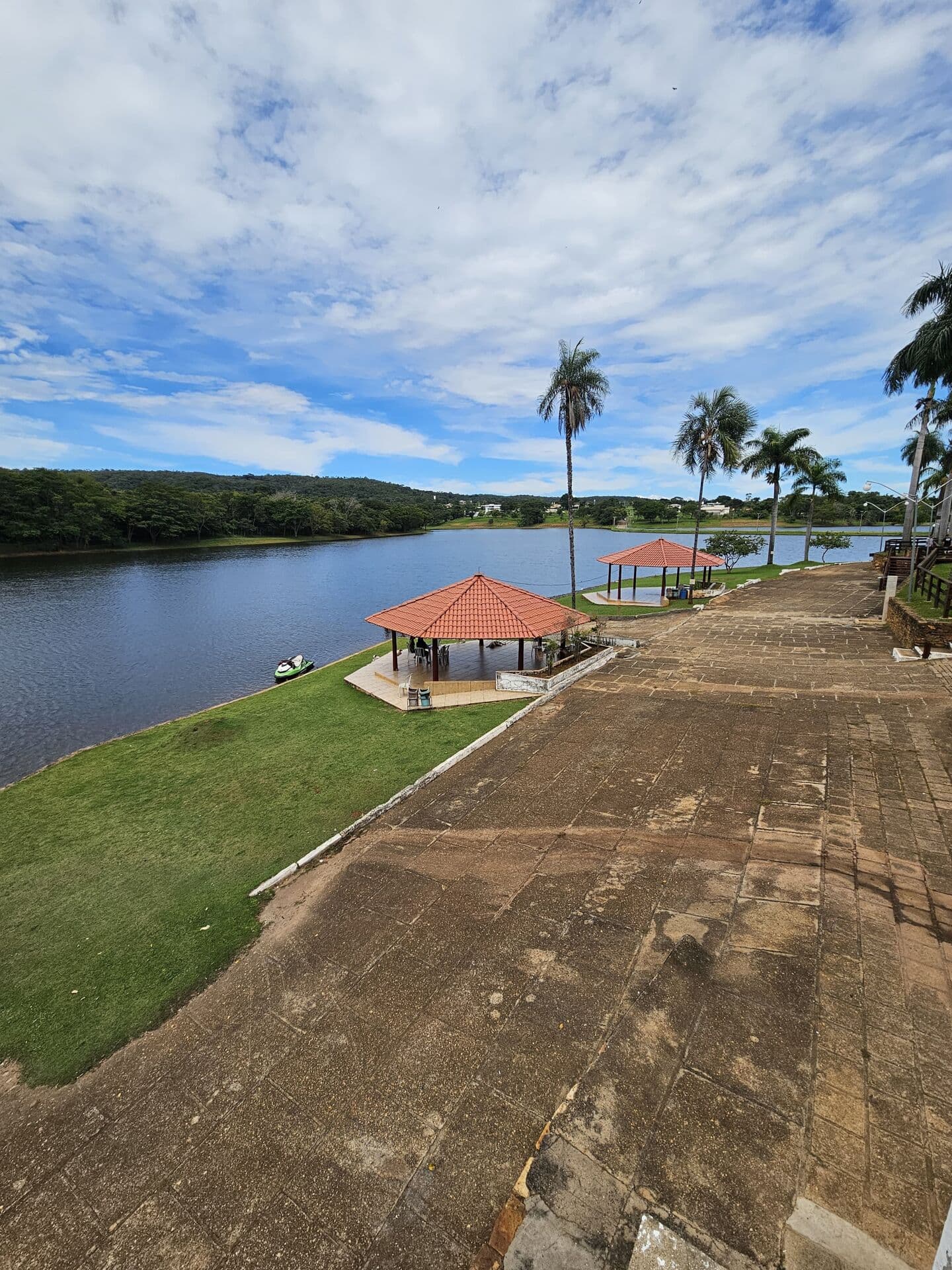 Lote/Terreno em Hidrolândia - Centro