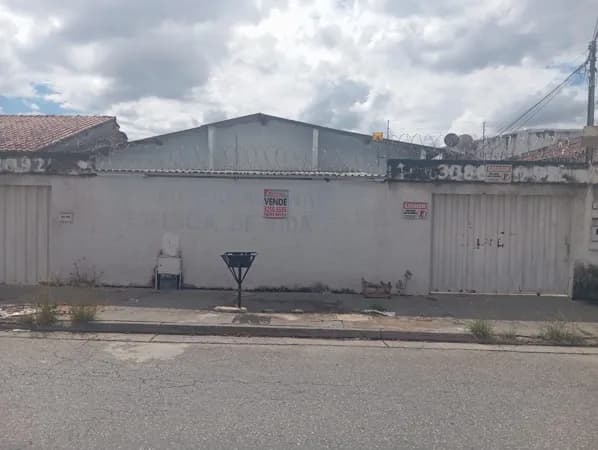 Casa em Goiânia - Jardim América