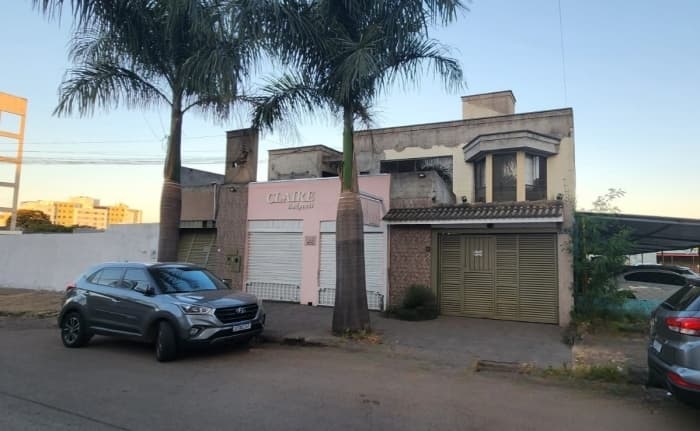 Garagem à venda no bairro Vila São Tomaz em Aparecida de Goiânia/GO