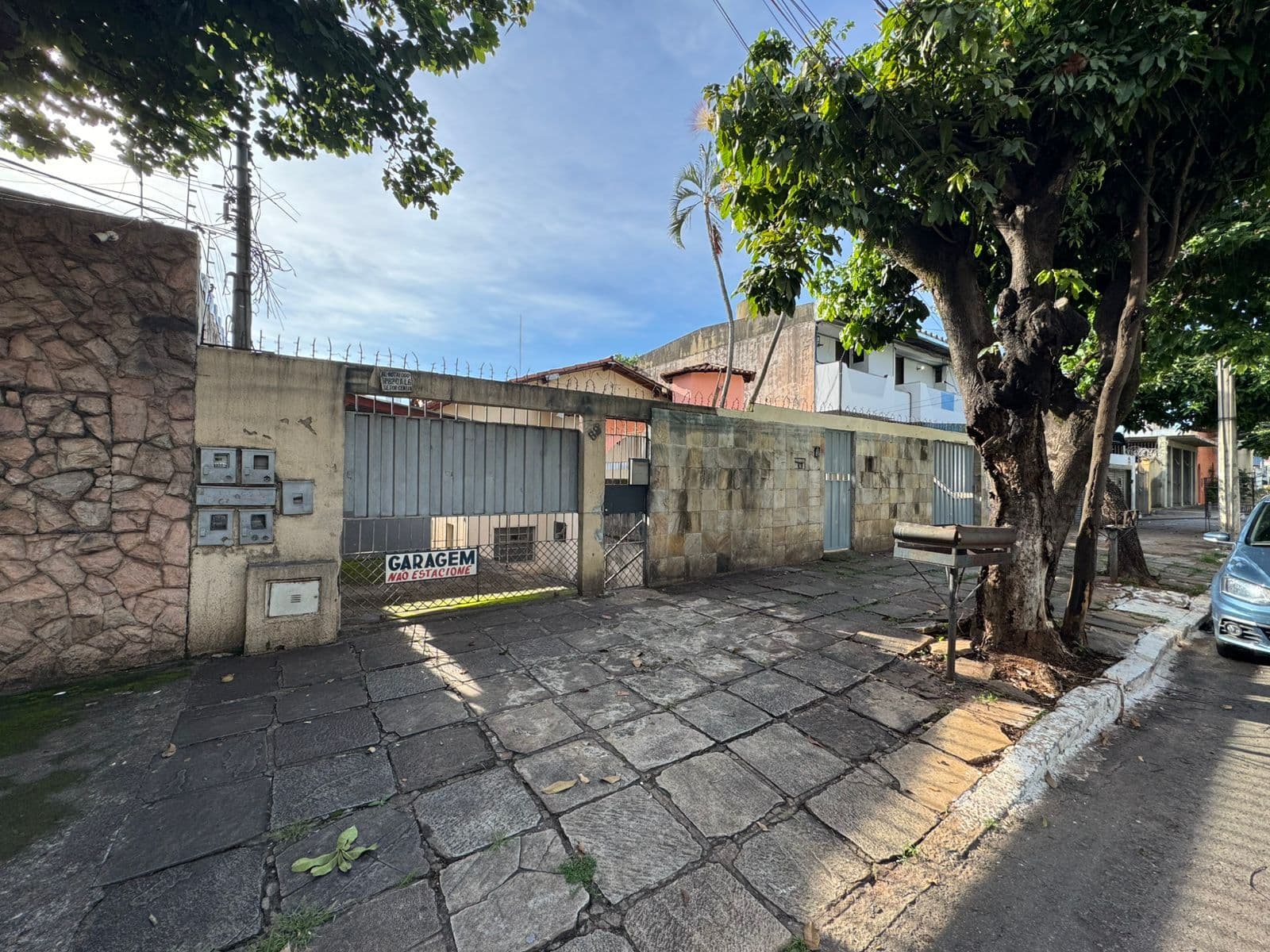 Casa Padrão - Alameda Botafogo - Setor Central - Goiânia