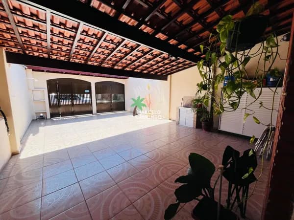 🌊 CASA LADO PRAIA – CONFORTO, ESPAÇO E LOCALIZAÇÃO PRIVILEGIADA EM Mongaguá! 🏡