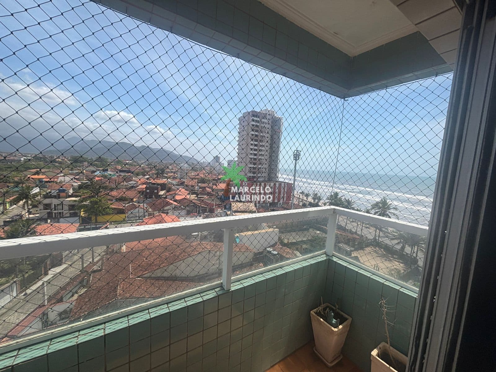 Apartamento vista Mar na Praian de Mongaguá apenas 320Mil