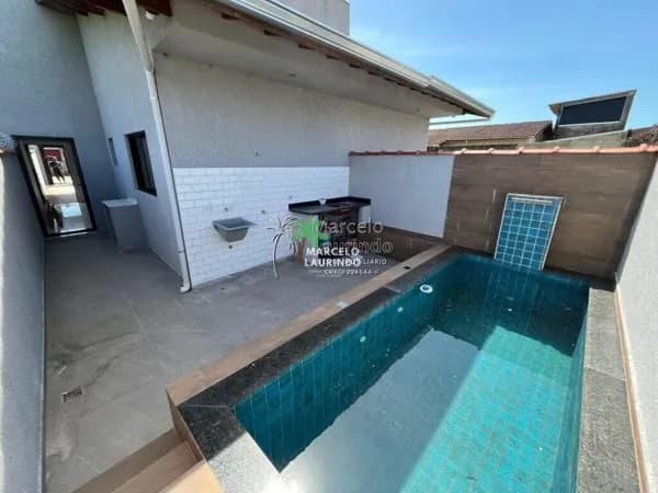 Casa em Mongaguá - Jussara