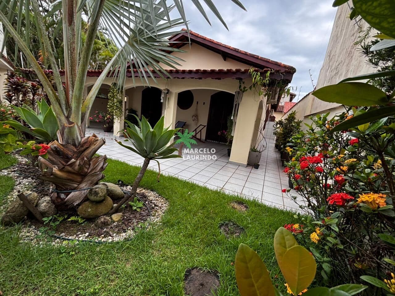 🔥 Casa à Venda no Flórida Mirim – Mongaguá | 4 Dormitórios | Aceita Financiamento