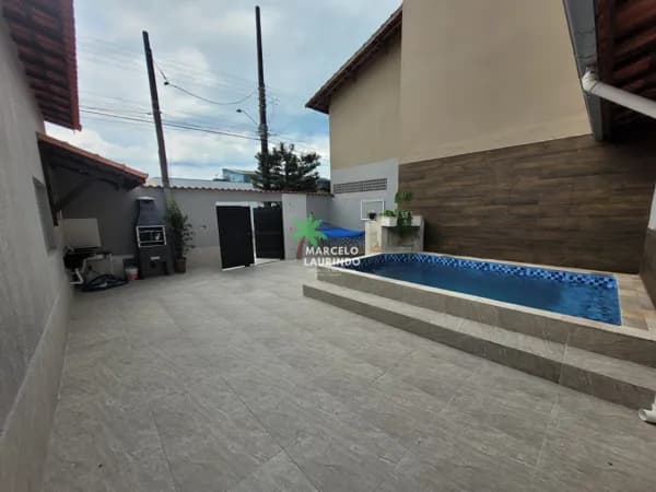 Casa em Mongaguá - Itaóca