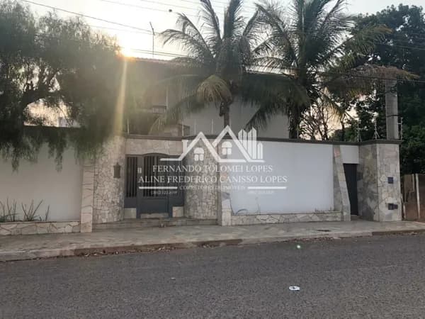 Casa Sobrado de Alto Padrão