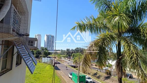 Apartamento localizado na região central da cidade.