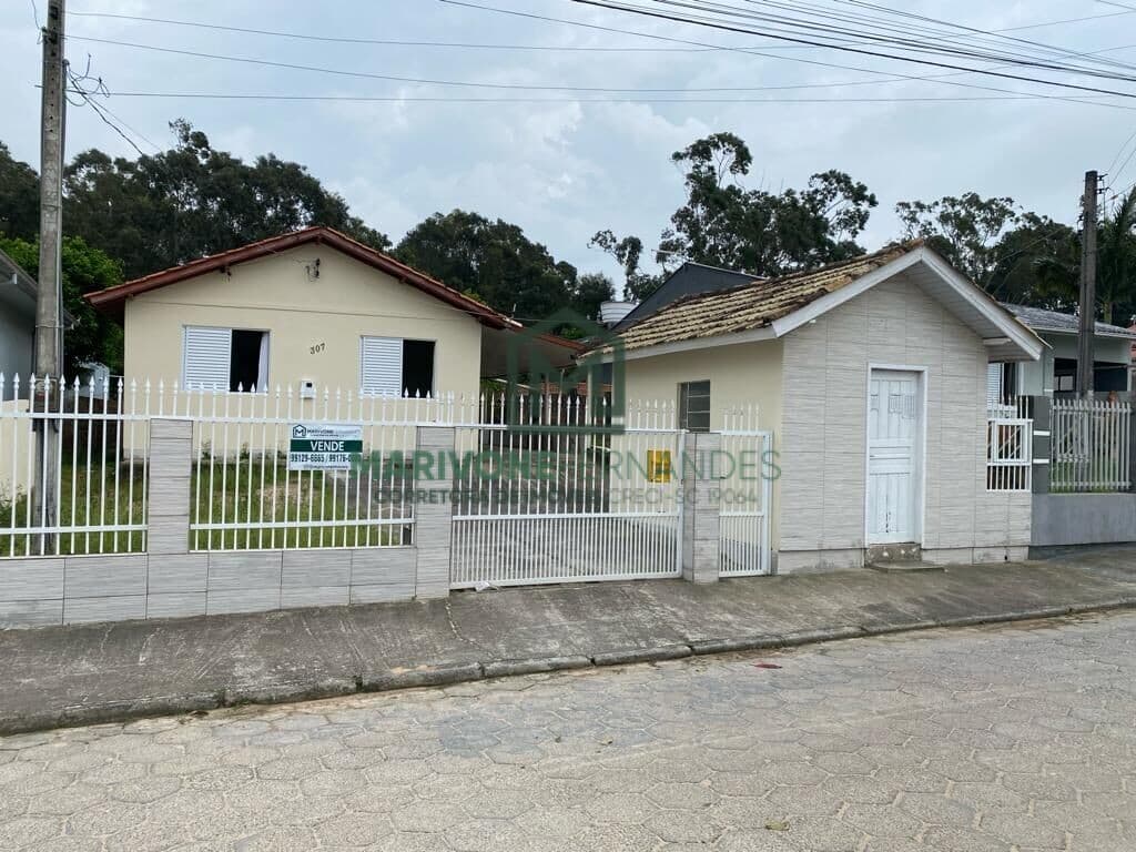 Casa em Laguna - Mato Alto