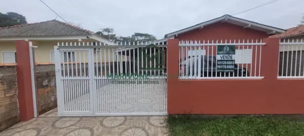 Casa em Laguna - Barbacena
