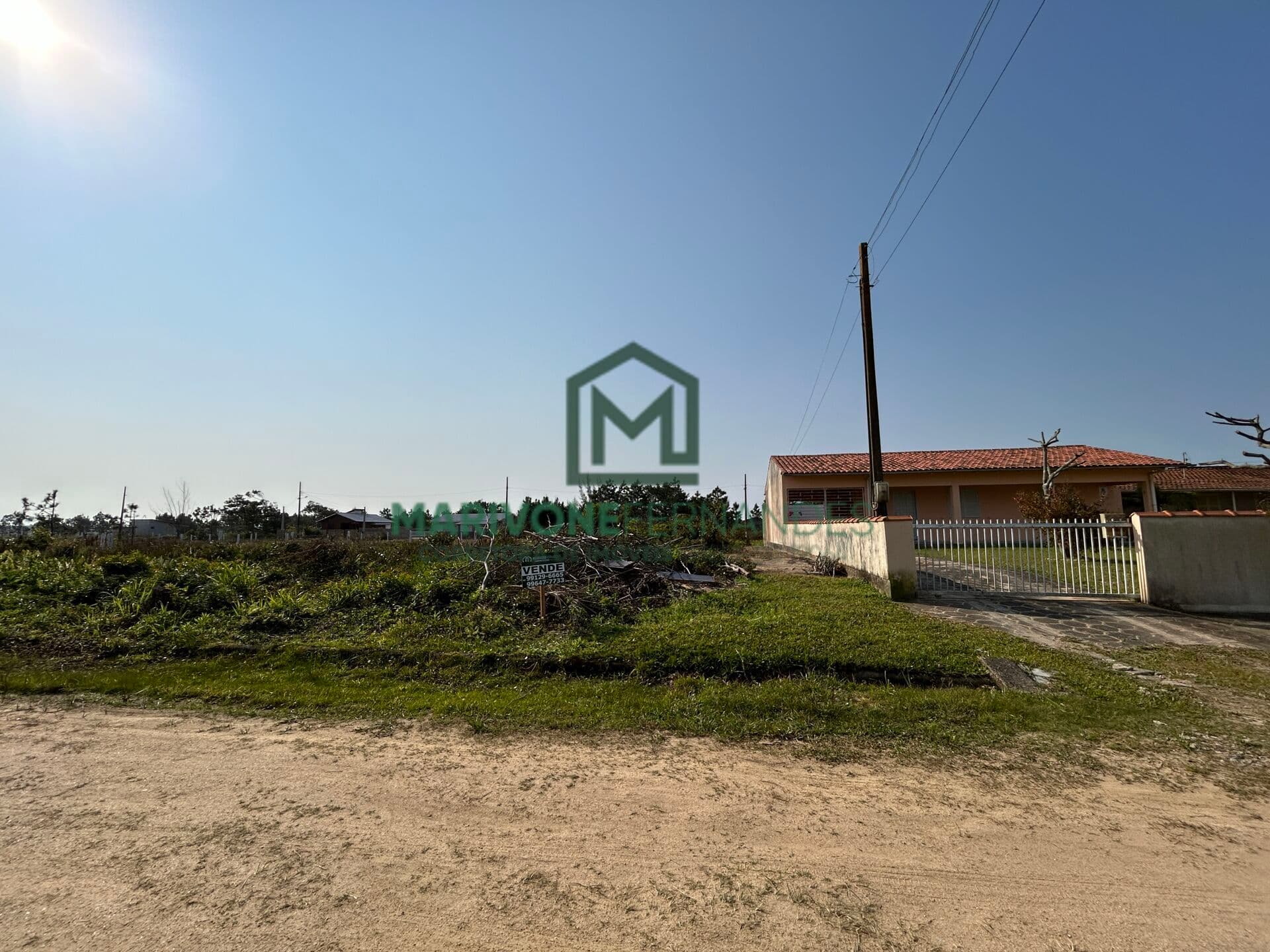 Lote/Terreno em Laguna - Praia do Sol