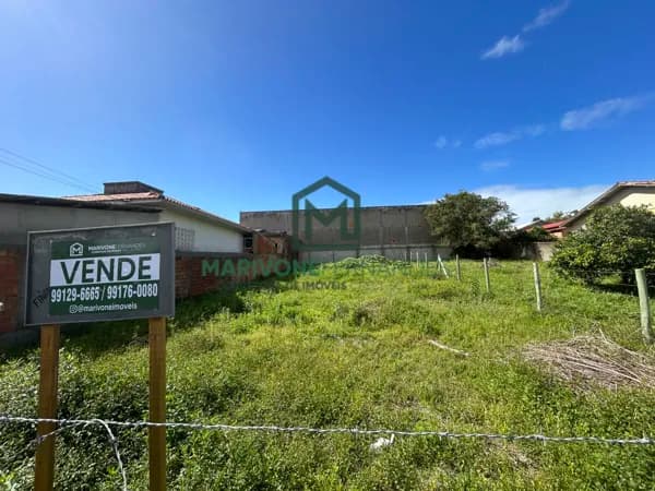 Lote/Terreno em Laguna - Cabeçuda